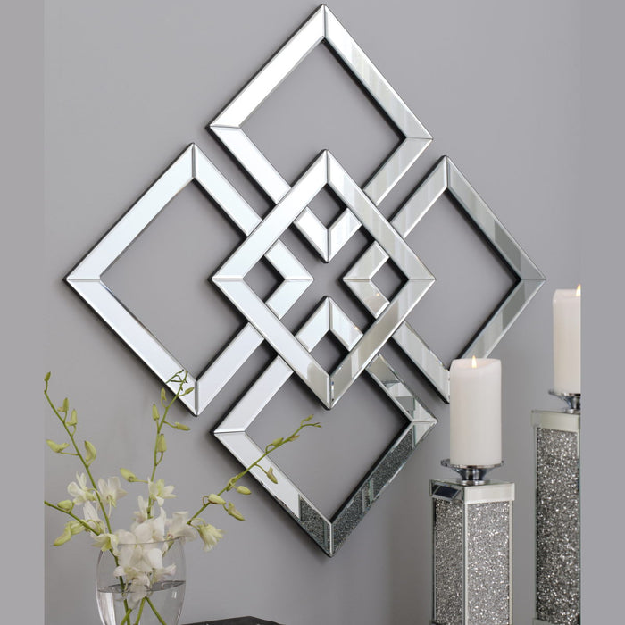 Quinnley - Accent Mirror - Metallic