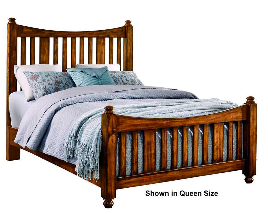Maple Road - King Slat Poster Bed With Slat Poster Footboard - Antique Amish