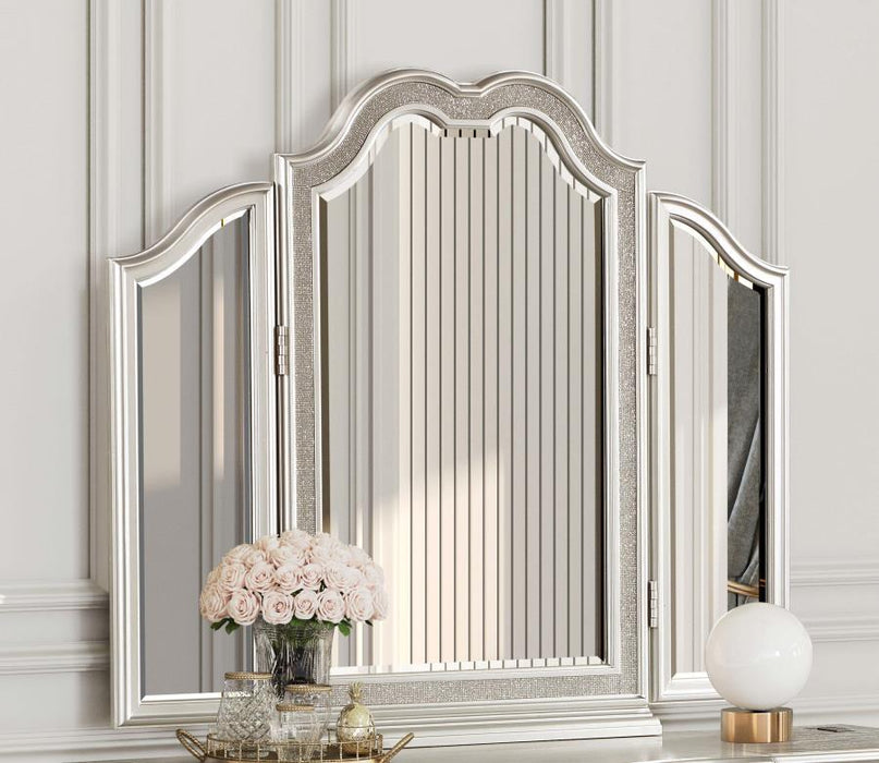 Evangeline - Tri - Fold Vanity Mirror - Silver Oak