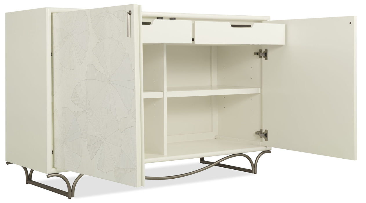 Melange - White Lotus Hall Chest - White