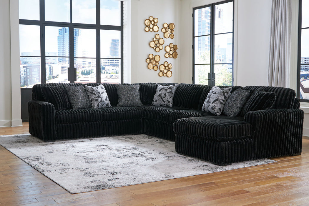 Midnight-Madness - 4 Piece Sectional