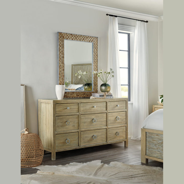 Surfrider - 9-Drawer Dresser