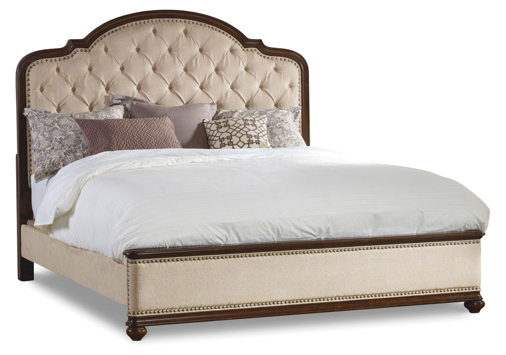 Leesburg - Upholstered Bed