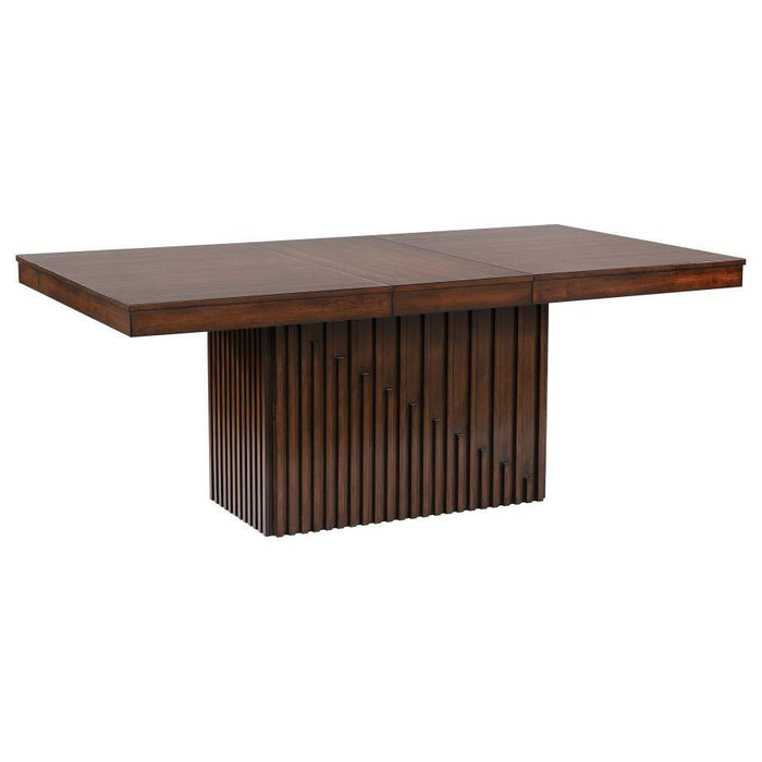 Briarwood - Rectangular Dining Table With 18" Removable Extension Leaf - Mango Oak