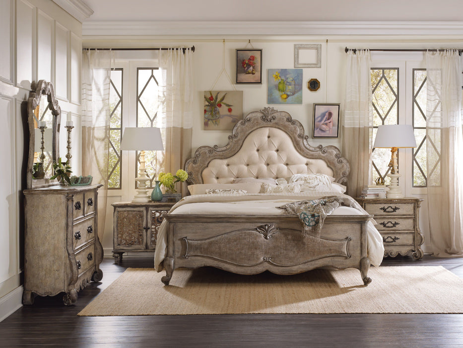 Chatelet - Upholstered Bed