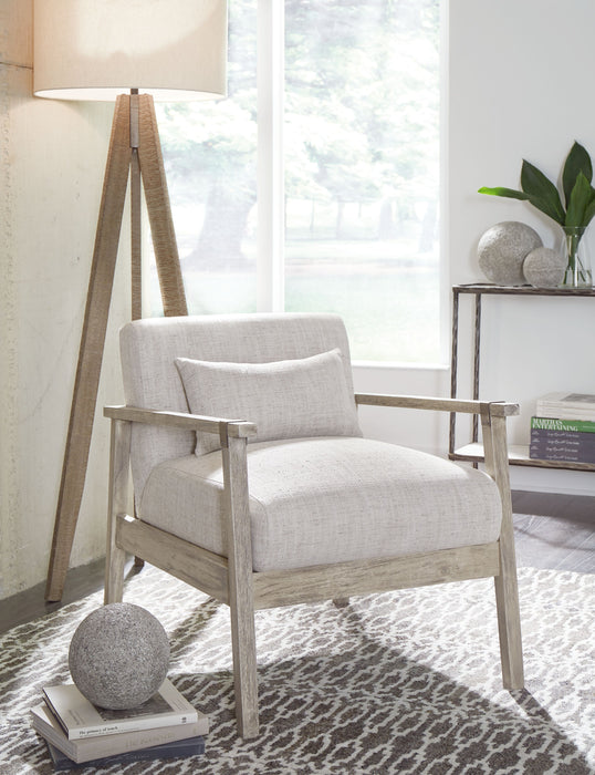 Daylenville - Platinum - Accent Chair